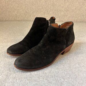 Sam Edelman Size 8 Petty Black Ankle Booties Boots Suede Leather Side Zip Wooden